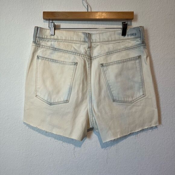 B Sides Blue Jeans Light Wash Denim Cut-Off High Rise Shorts Women's Size 32 - Picture 3 of 6
